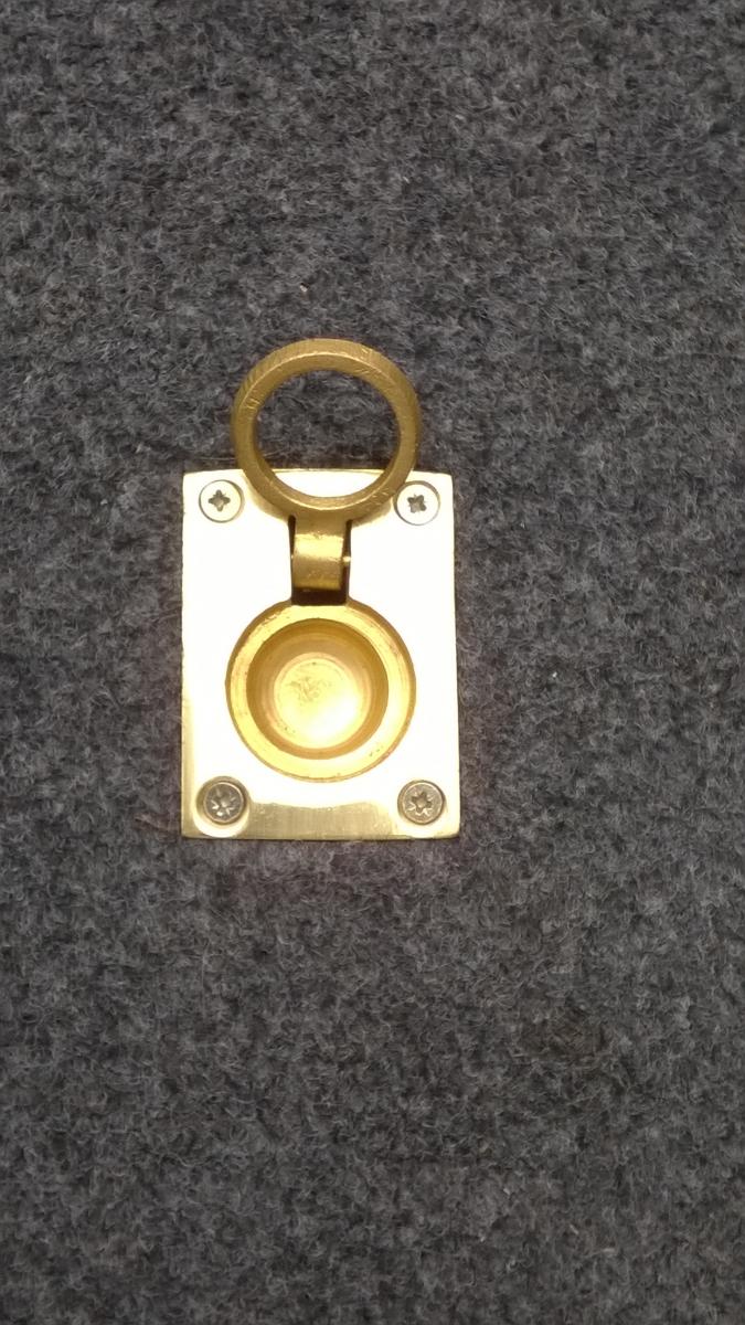 brass handle open Pro.jpg