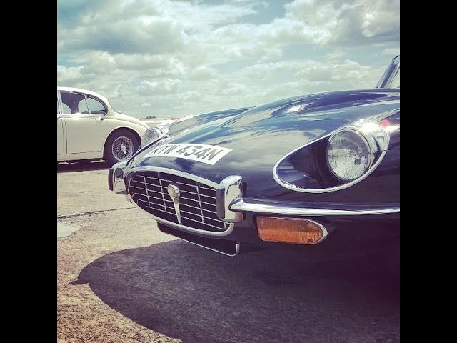 More information about "Videos: Jaguar Heritage Driving Experience - E-Type Series III V12"