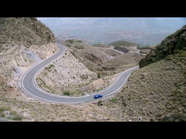 More information about "Video: F-PACE DRIVING PERFORMANCE"